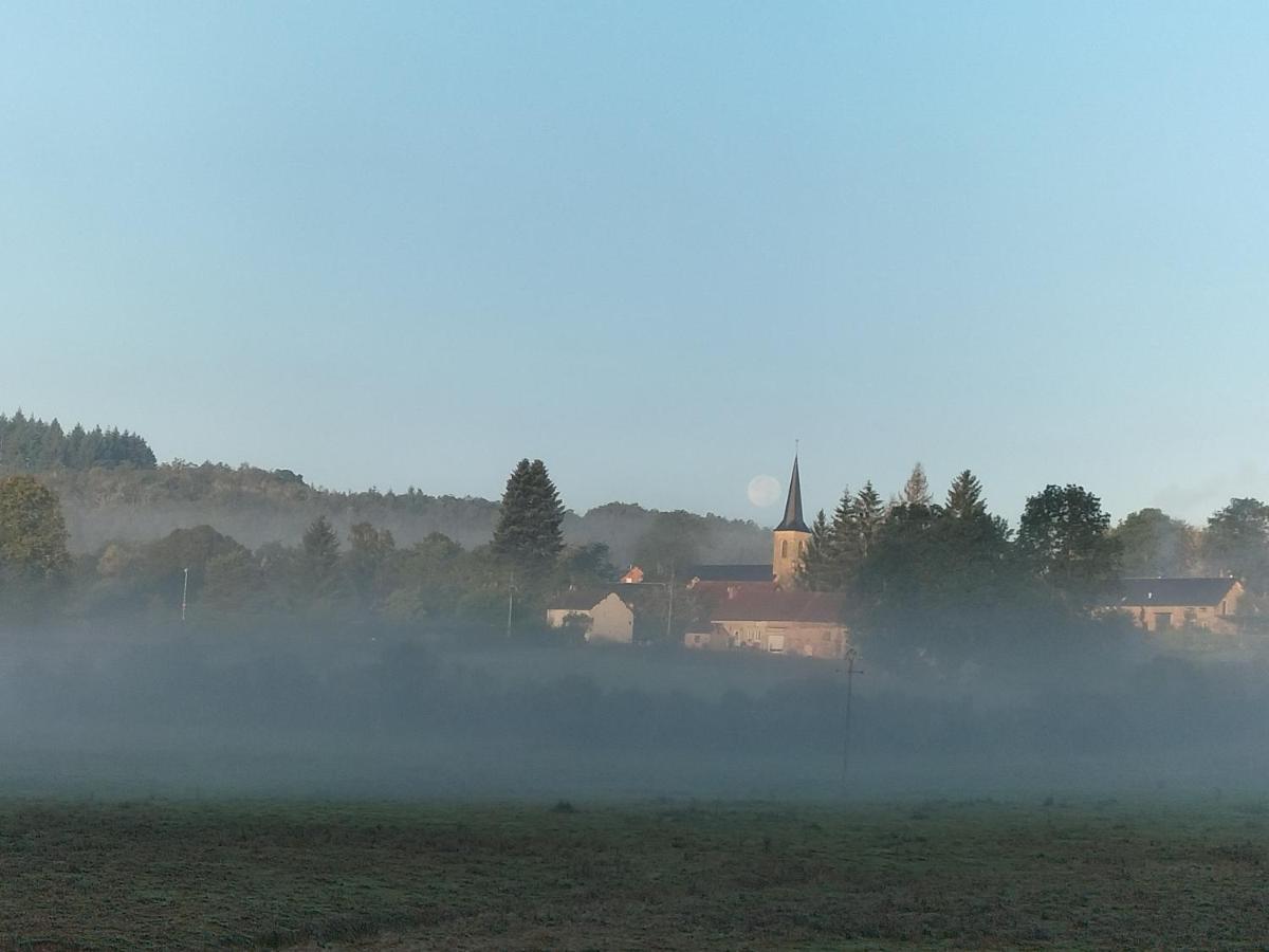 Les Chaumes Villa Villiers-en-Morvan Exteriör bild